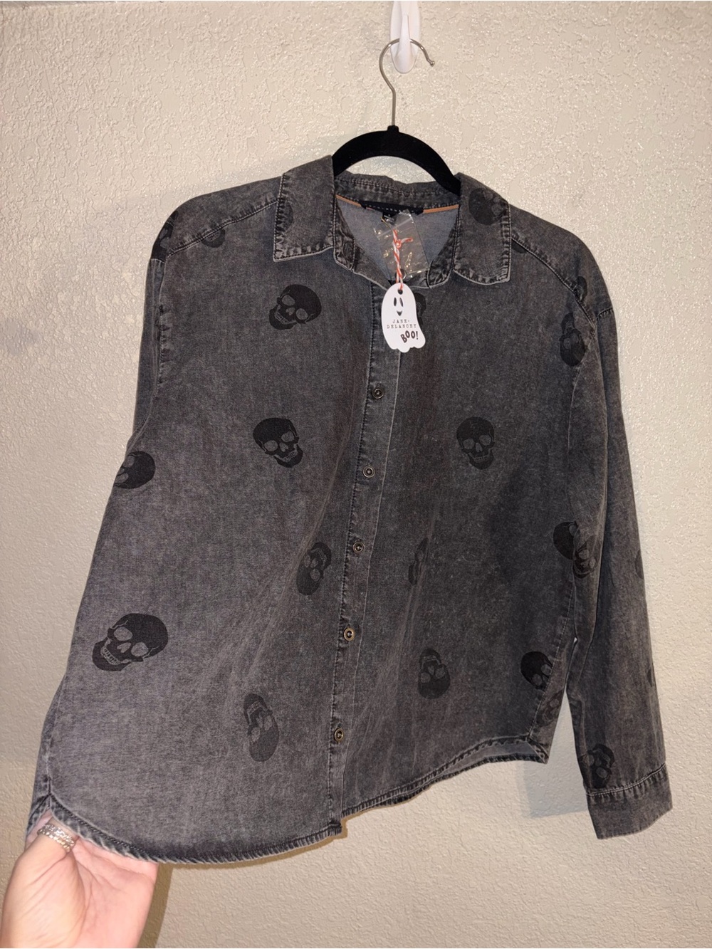 🖤💀NWT Jane+Delancey “Skull💀Print Button-Down Shirt” 💯% Cotton🙌🏻 Washed Black🖤SML - Picture 5 of 9